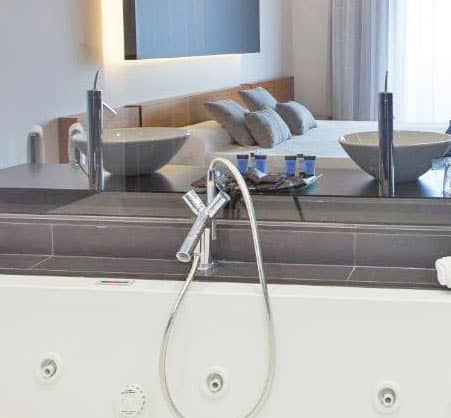 Hoteles con Bañera de Hidromasaje en la habitación en El Albir provincia de Alicante